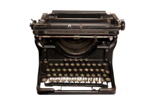 top-view-retro-typewriter